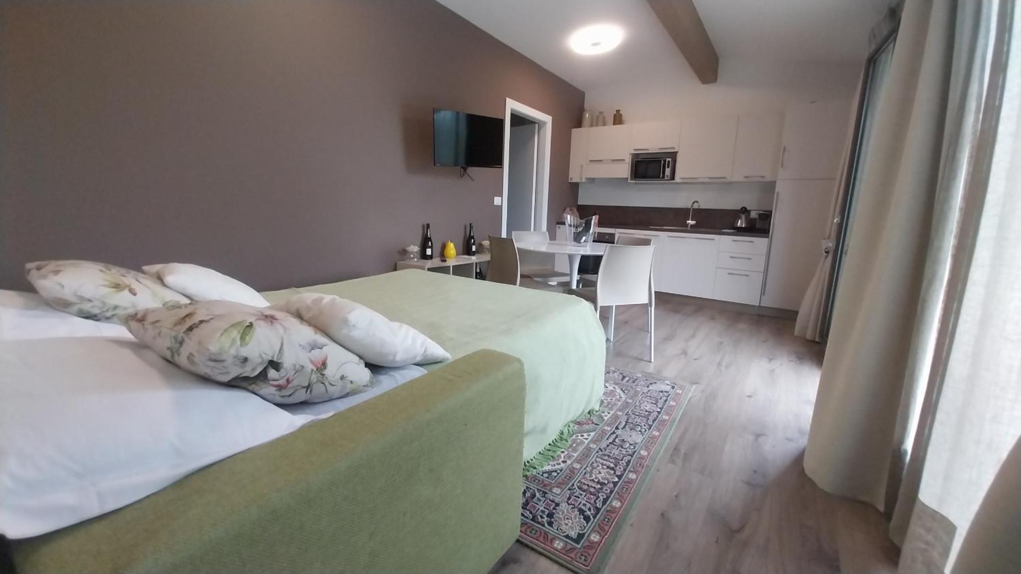 Appartamento Franciacorta Cazzago San Martino Номер фото